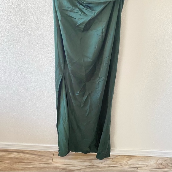 REVOLVE NBD Evan Gown in Emerald Size XL - Picture 6 of 7